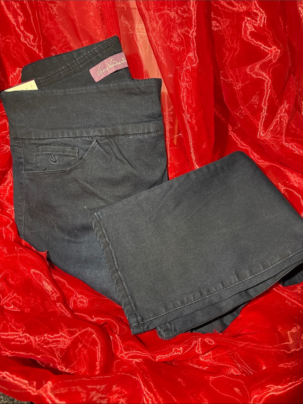 Gloria Vanderbilt Deep Blue straight  Cut Jeans